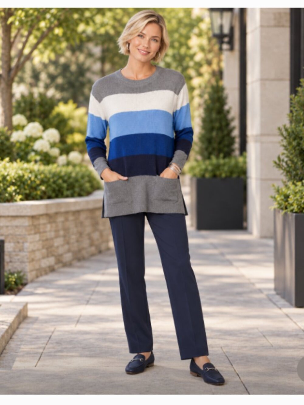 Vince Camuto Women’s S Gray Blue White Colorblock Stripe Tunic Sweater Preppy